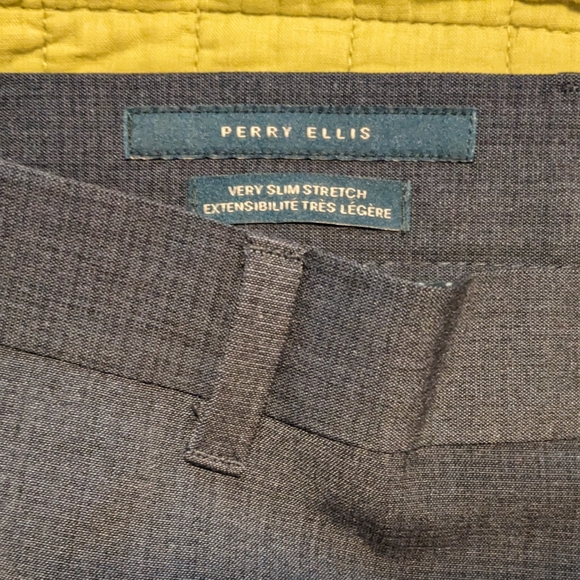 NWT Perry Ellis very slim stretch slacks - Picture 4 of 8